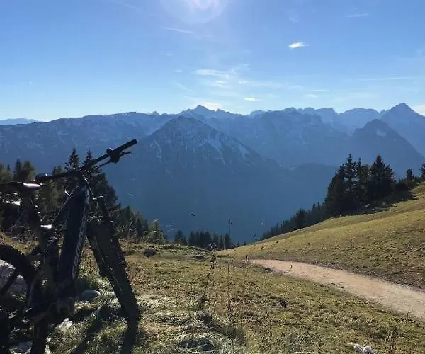 Am Bärenkopf-2 Apartment Maurach (Achensee)
